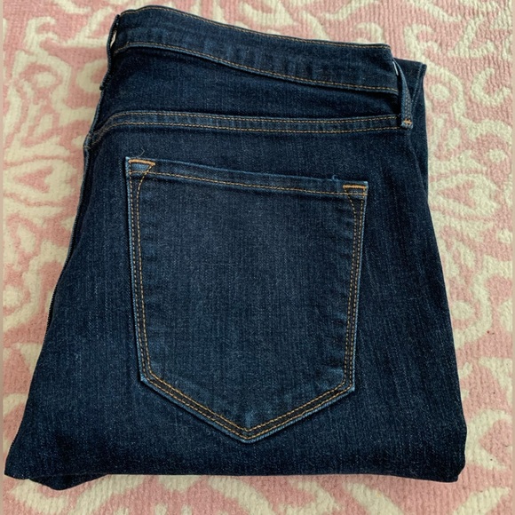 Old Navy Dark Rinse Jeans - Picture 3 of 7